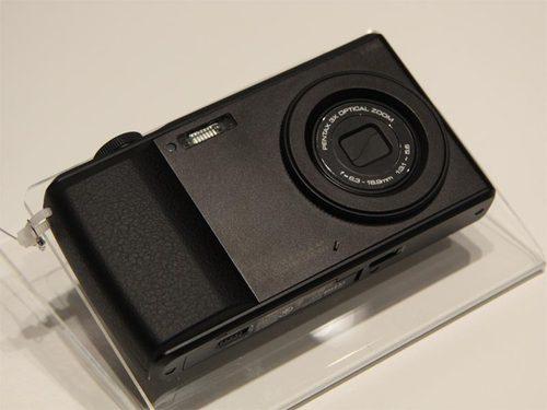 lg l-03c更像是一部数码相机