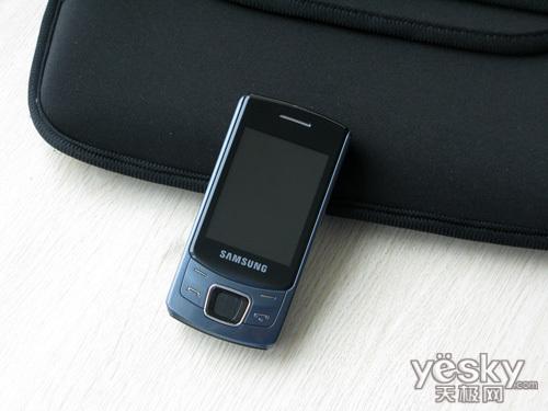 手机 > 正文  [天极北京3月20日消息]三星c6112是一款定位低端的滑盖