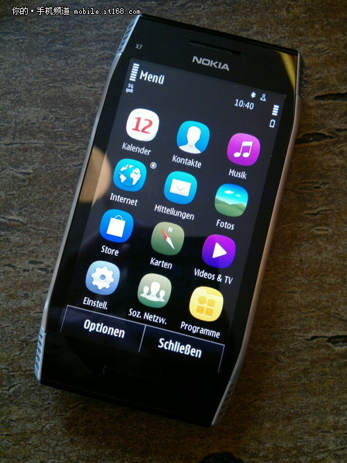 全新anna系统助阵 诺基亚x7-00特色赏析(3)