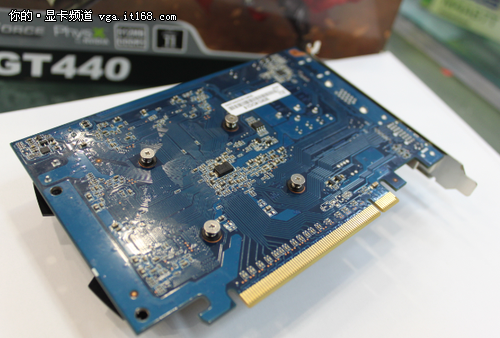 超合金设计 华硕性价比gt440显卡到货