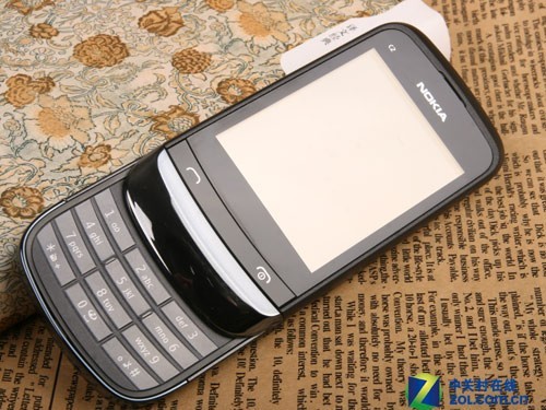 入门首选 诺基亚s40滑盖触控c2-07图赏