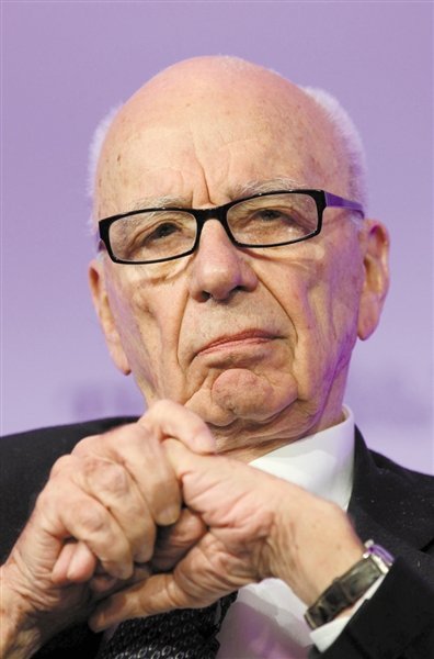 默多克的儿子詹姆斯·默多克辞去旗下新闻国际集团执行董事长职务