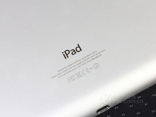 苹果 ipad4白色 背面细节图