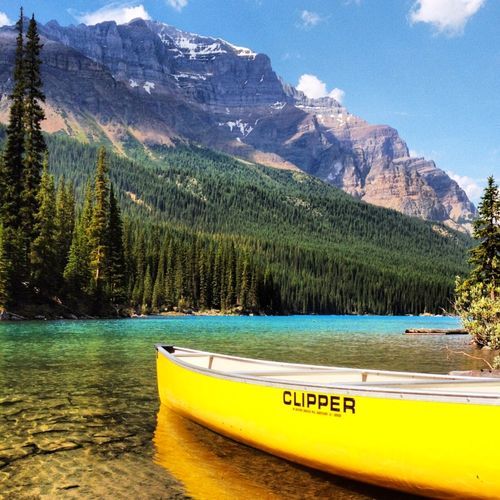 国外著名摄影网站dpreview最近举行了一场风光摄影大赛,每位用户都