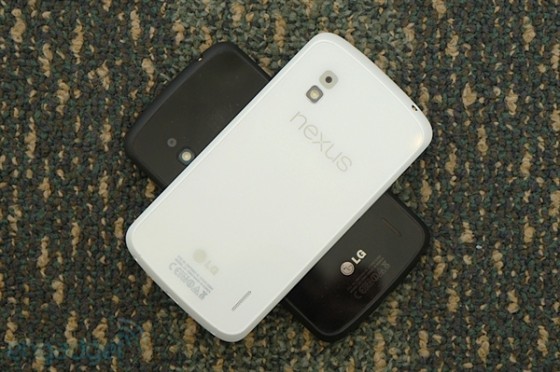 白色版lgnexus4真机图赏