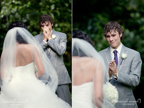 男生穿婚纱变成新娘图片