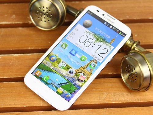 四核闪耀欧罗巴2013年mwc经典手机回顾4