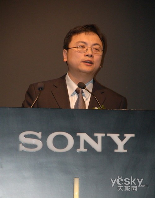 据信息产业部综合规划司韦俊副司长表示:平板电视在电视机销售总量中