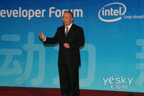 芯心相印共成长 Intel杨叙2008 IDF主题演讲_硬件_科技时代_新浪网