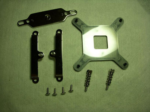 拆装更容易 新版利民775扣具开箱图赏