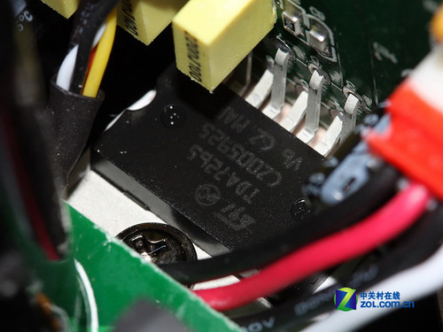 1货真价实?惠威m50w详细拆解