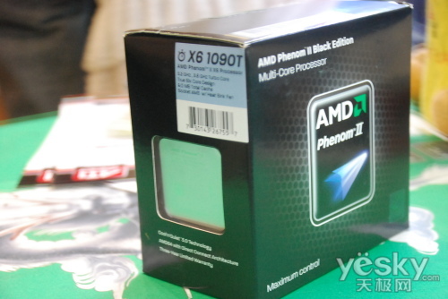 硬件 > 正文  比起之前上市的羿龙ii六核1055t和1035t来讲,这款最高级