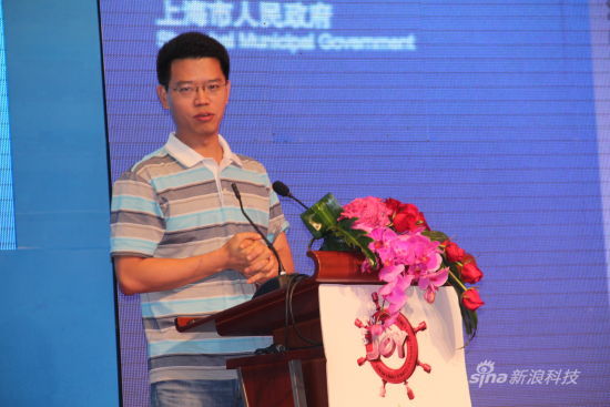 图文:金山软件执行董事暨高级副总裁邹涛