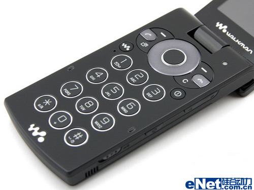 华美镜面 索爱翻盖音乐手机w980图赏(4)