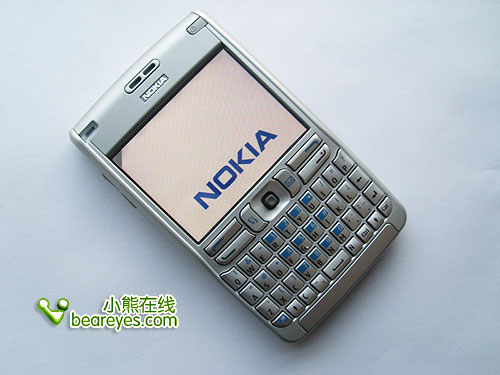 诺基亚全键盘智能仅售999元