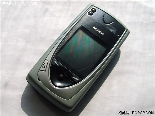 滑盖智能鼻祖诺基亚7650仅售价199元