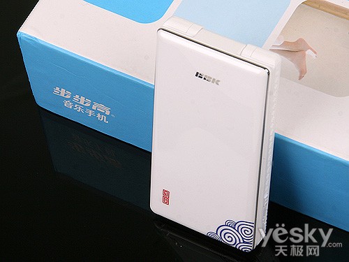 唯美翻盖 精致青花瓷 步步高i6仅售1250元_手机_科技时代_新浪网