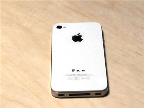 精美智能机 iphone4 16g白色版售6999元