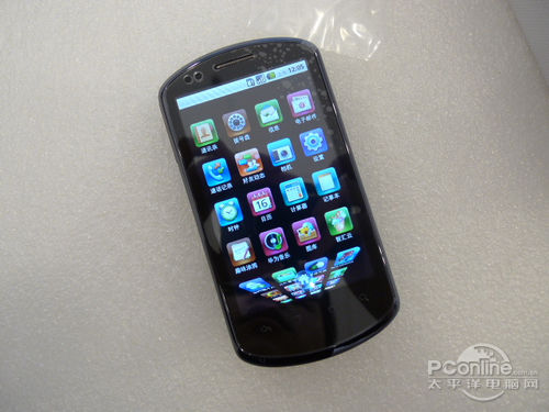 性价比之选 华为u8800黑白双色到