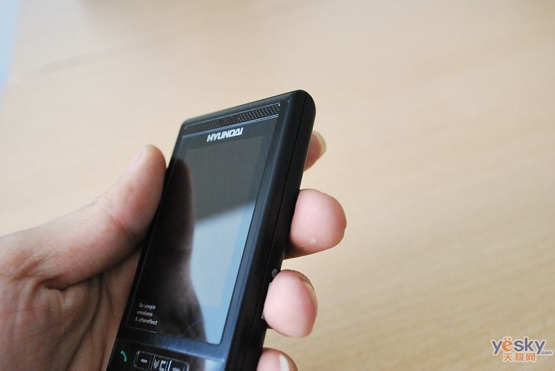 现代h718图片_手机_科技时代_新浪网