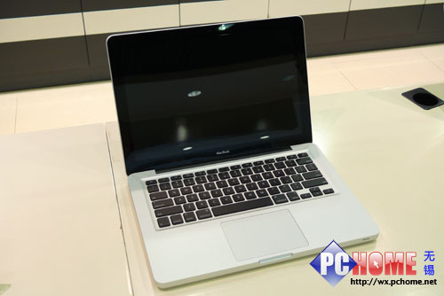 酷睿2双核2g内存苹果macbookpro超低