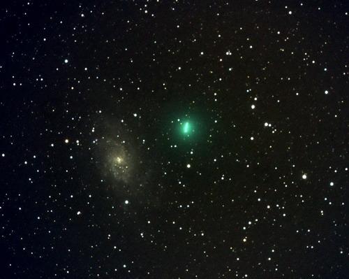 图文07年12月30日西班牙出现的塔特尔彗星