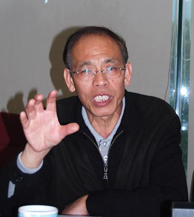 徐福新:从摇把子到大哥大的20年邮电局长亲历