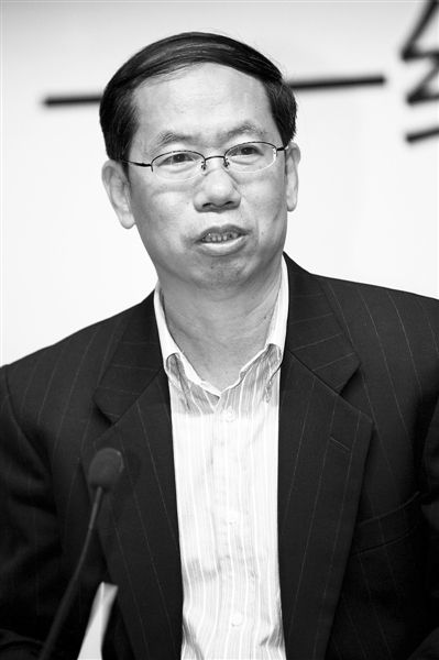 陈平原号召学子多读"无用"之书