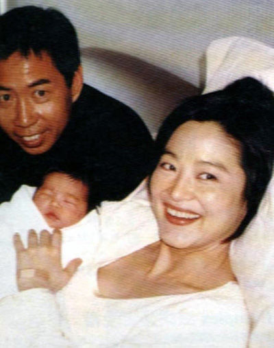 知名影星林青霞与邢李(火原).图片来自网络