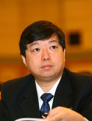 洪磊接任基金业协会党委书记及副会长