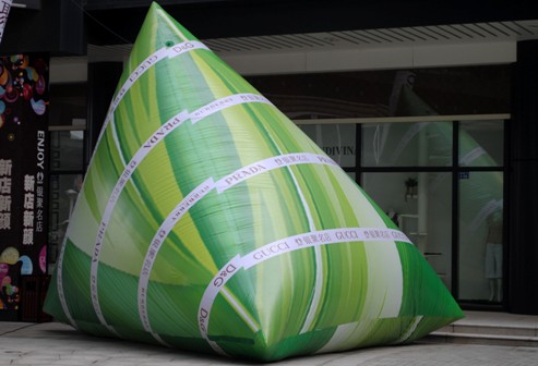 gucci牌超大粽子现身杭州