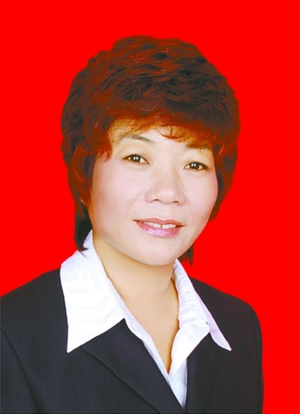 "近日,在接受记者采访时,刚当选为十八大代表的张春兰一脸的兴奋,"咱