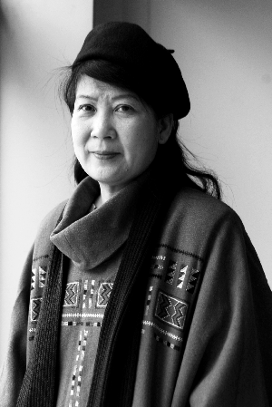 左小蕾虚拟经济不能离实体经济太远