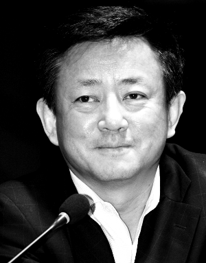 樊纲不赞同靠贬值来刺激经济