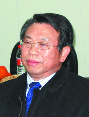 审计署新任审计长刘家义:39岁时出任副审计长
