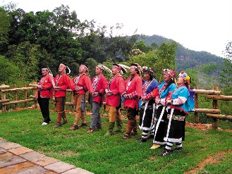 资料图:阿里山原住民部落歌舞表演中国台湾网6月13日北京消息 "阿里山