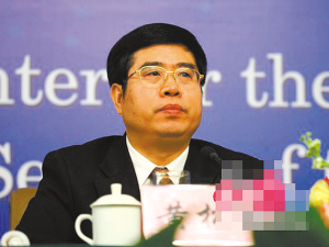 有消息透露,黄松有涉及广东一起金额高达4亿元人民币的经济案,已被中