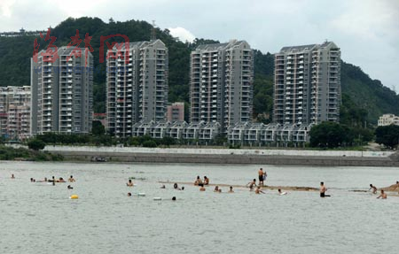 西河游泳场图片