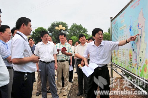 国内新闻 > 正文      荆楚网消息(通讯员张国荣,刘治民,杨铧)8月4日