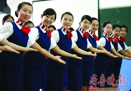 全运礼仪小姐集训