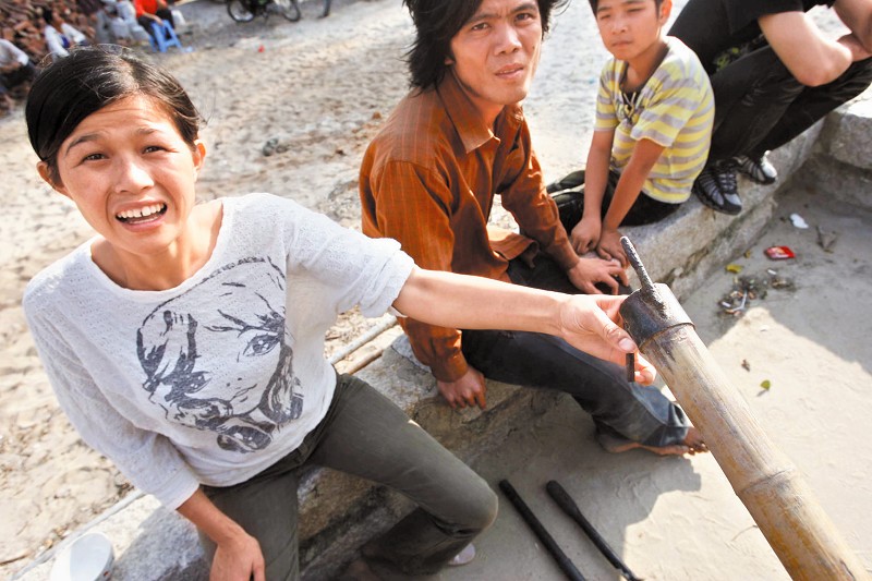 郑瑞卿 卞军凯/文 张炎妍/图)昨日凌晨1时许,漳浦县霞美镇中社村