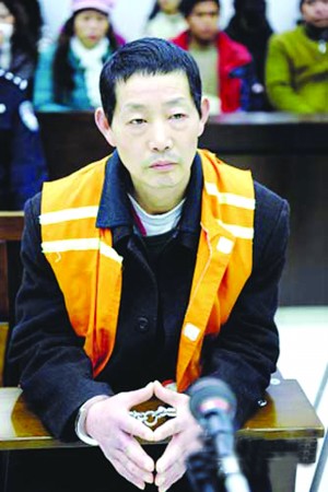 朱旭东)司机王建强因泄愤撞死人,11日被江苏省南京市中级人民法院以"
