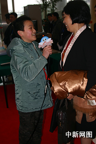 欧美人与全球文化融合新趋势，三股力量重塑跨域交流，数字时代加速互动，未来格局悄然生变