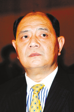 作家唐弢之子受贿获刑曾用三亿元公款还人情