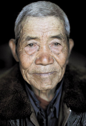 曲靖市委宣传部力挺造林英雄 "陆良八老"是新时代滇版"活雷锋"