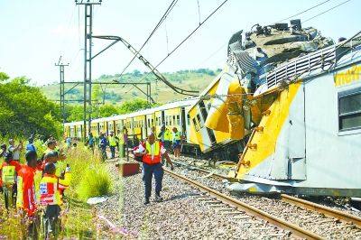 南非首都發生火車相撞事故造成300多人受傷