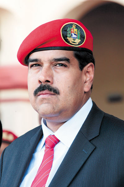 委总统指美拒访华专机过境