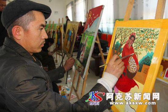 库车县:农民画见证农家新生活