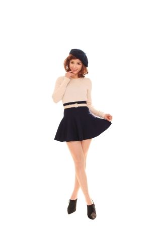 米儿 mirror1/4葡萄牙混血身高:166cm三围:83 60 87星座:摩羯座兴趣