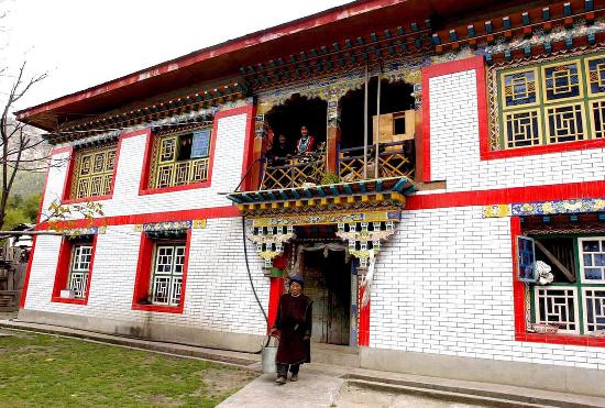 图文:西藏米林县珞巴族民居